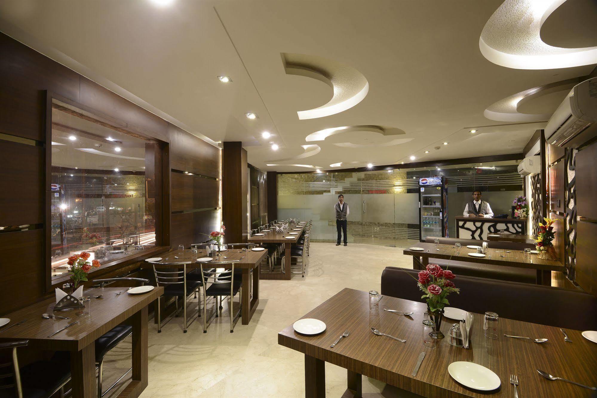 Fabhotel Plus Maniram Palace Agra  Extérieur photo